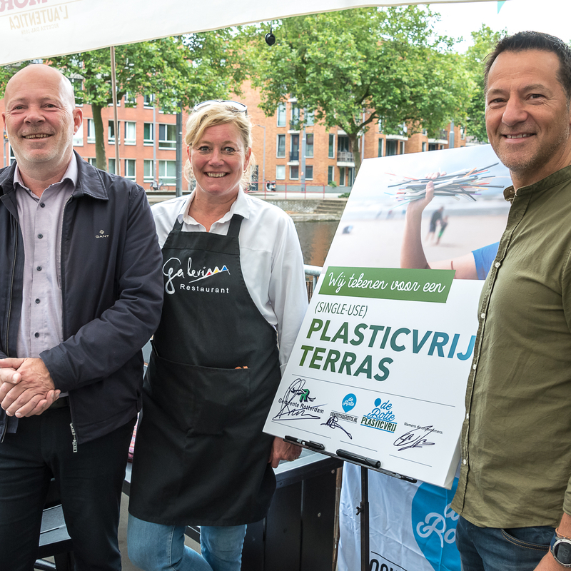 Ondertekening Plasticvrij Terras 4ODE