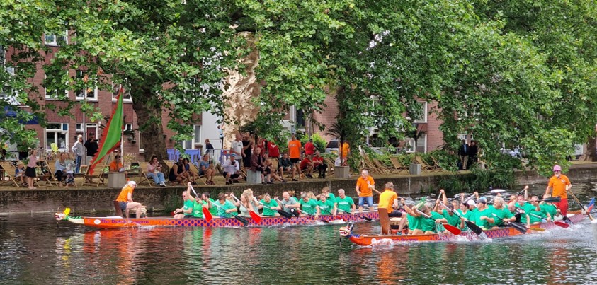 Drakenbootrace op de Rotte 2025